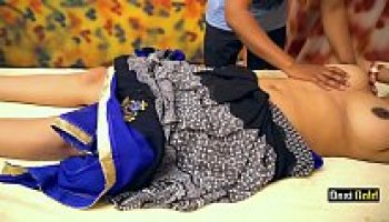 real indian hot bhabhi in massage parlour